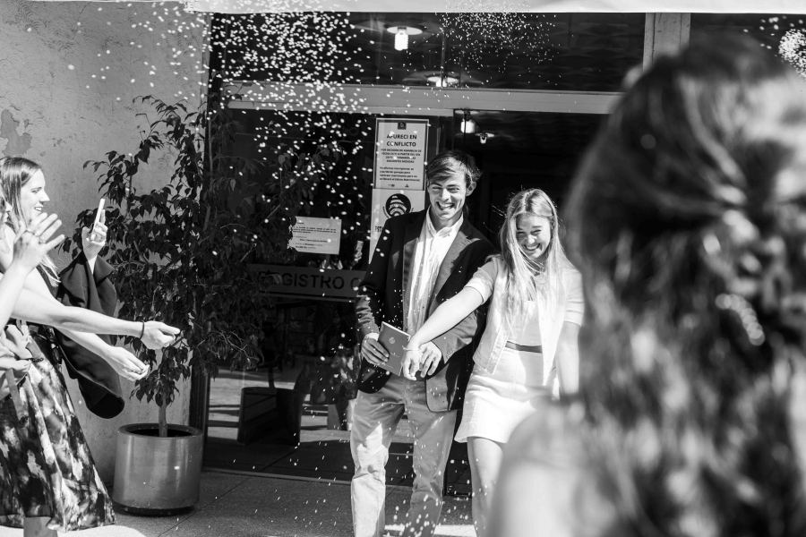 Abe & Delfi