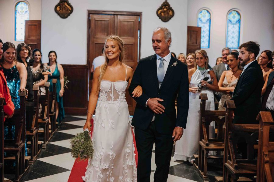 Abe & Delfi