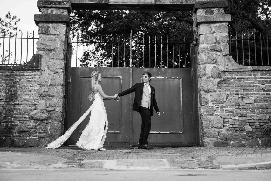 Abe & Delfi